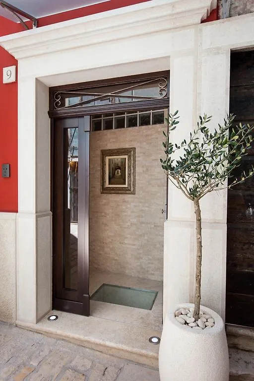 Apartments Villa Bianca Rovigno 0*,  Croazia