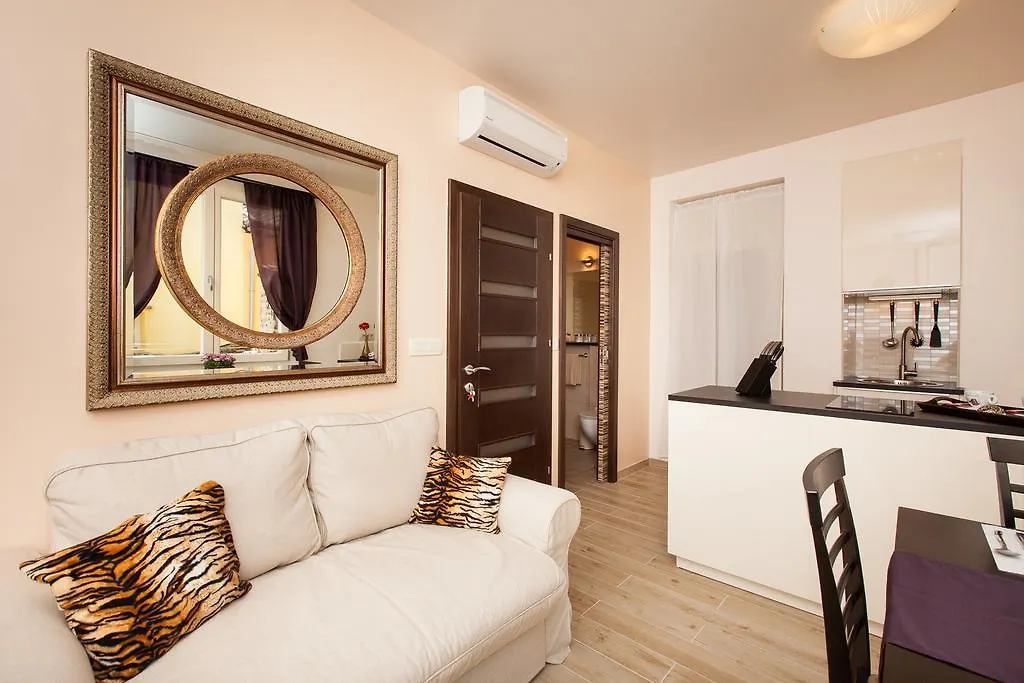 Apartments Villa Bianca Rovinj Hırvatistan