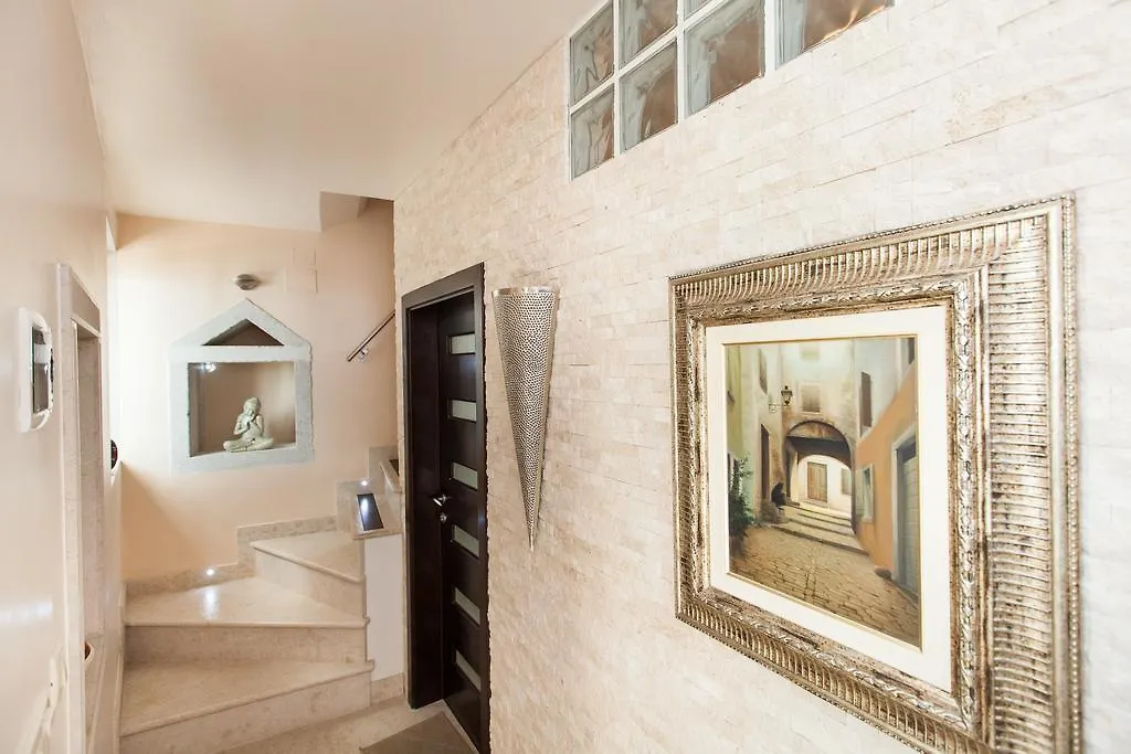 Apartments Villa Bianca Rovinj Hırvatistan